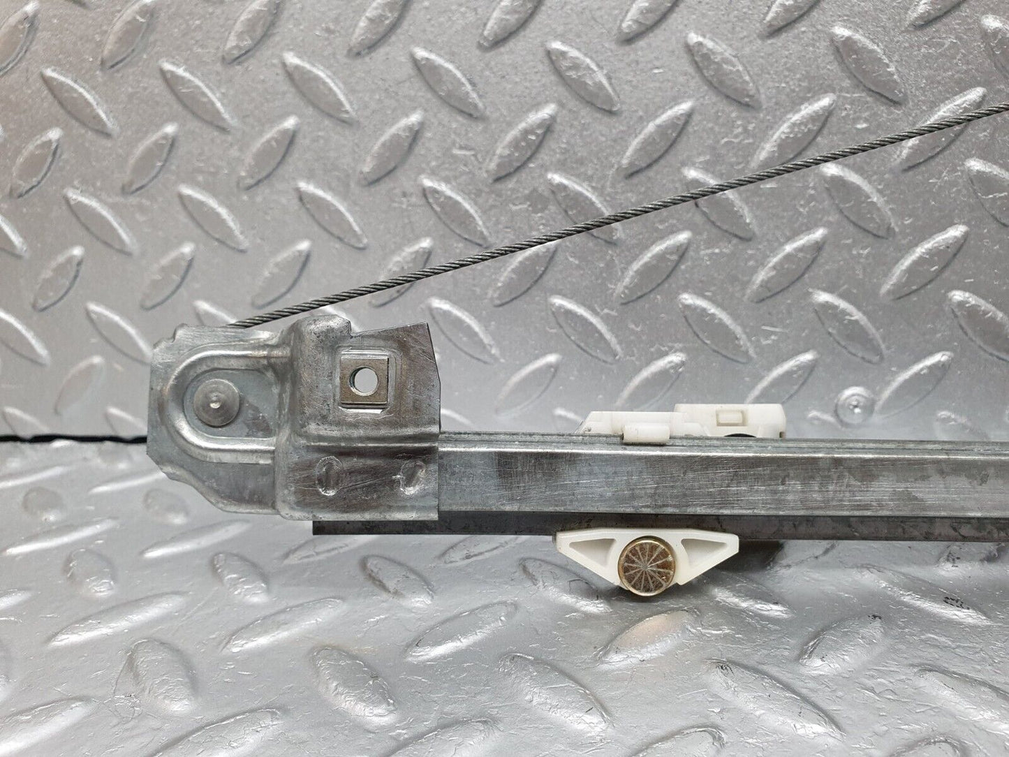 41402 Mercedes-Benz W124 200E Rear Right Manual Window Regulator