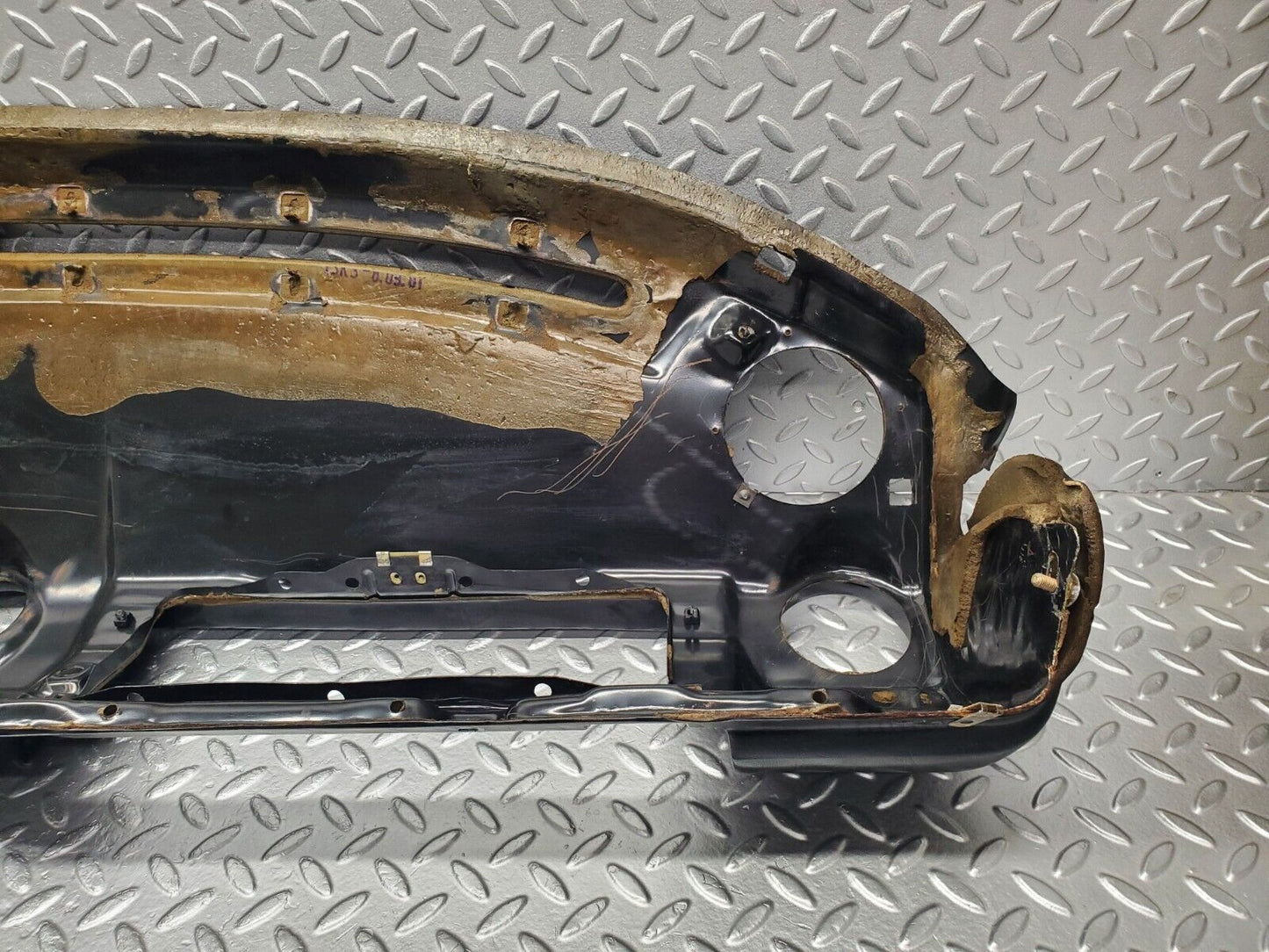 46497 Mercedes-Benz C123 280CE Coupe Dashboard Black