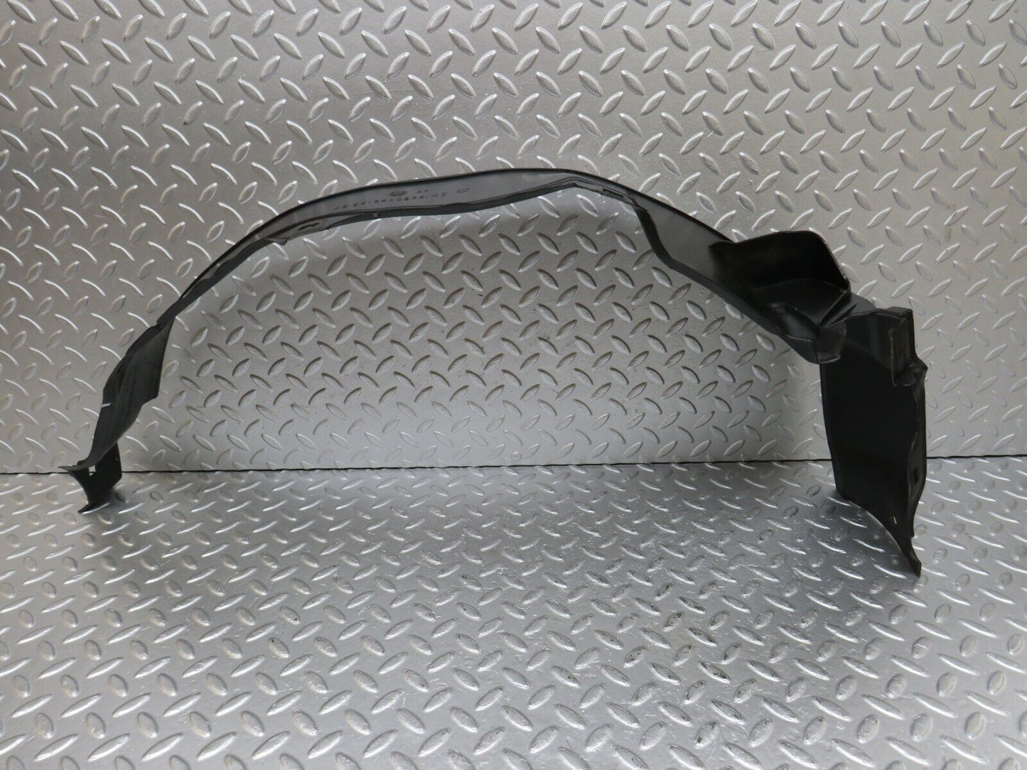 34257 Mercedes-Benz W201 190E Inner Mudguard Panelling Front Right 2018840235
