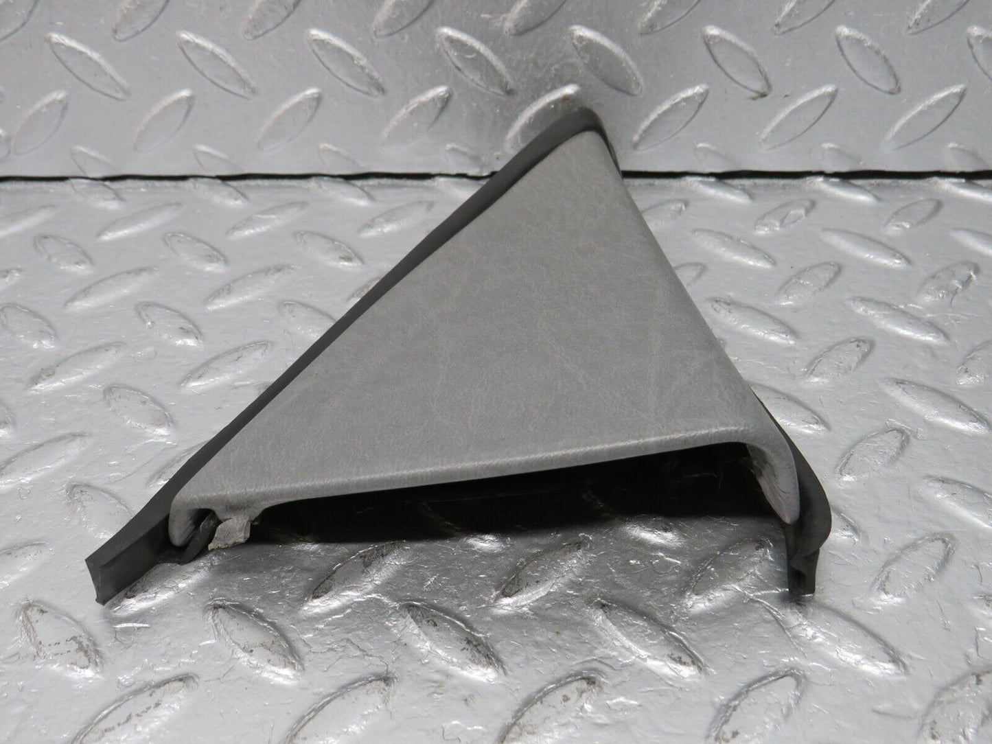 39584 Mercedes-Benz R129 320SL Coupe Mirror Triangle Cover Right Grey 1297250811