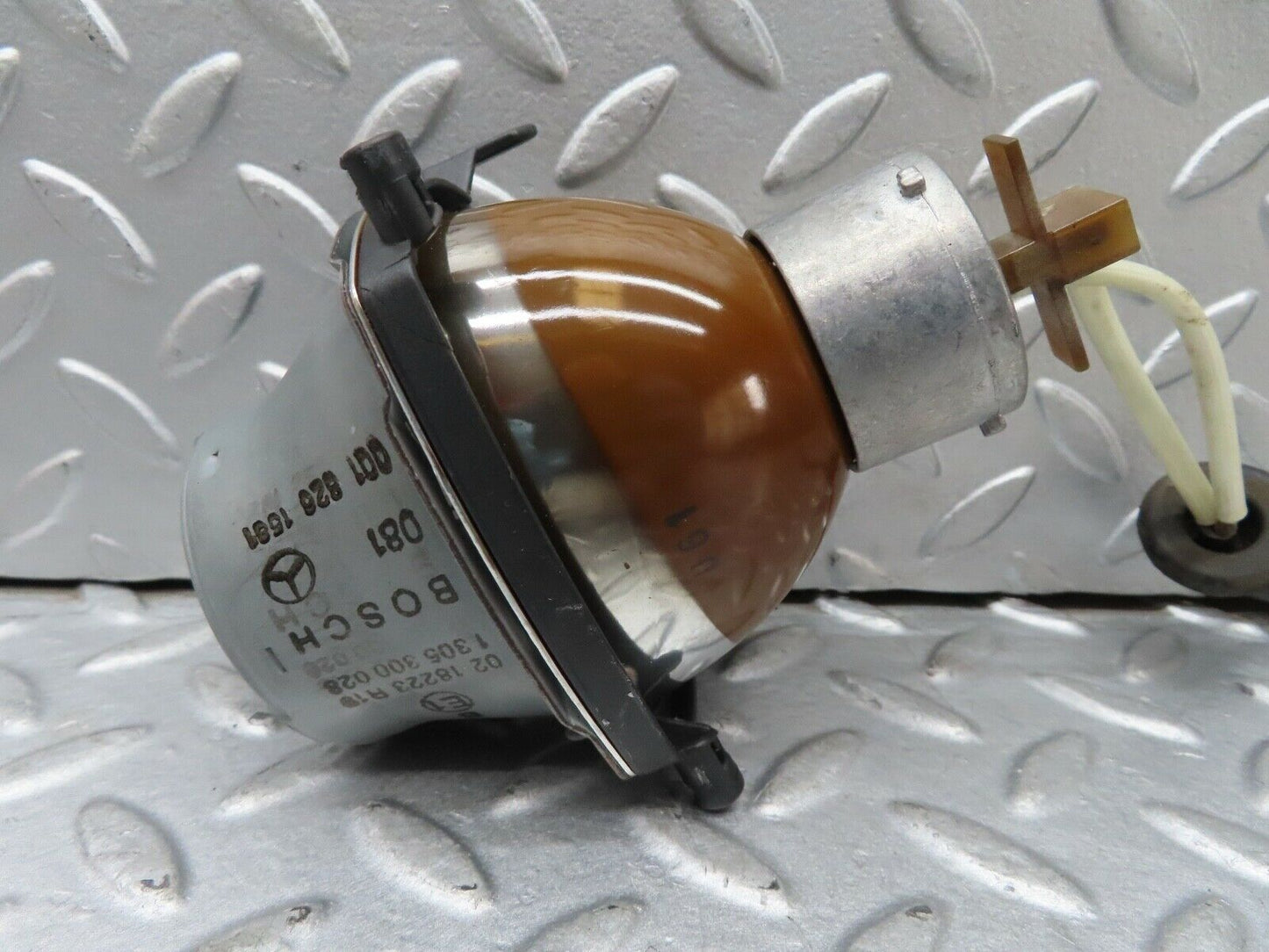 17227 Mercedes-Benz R129 300SL Coupe Front Left Fog Light 1305300028