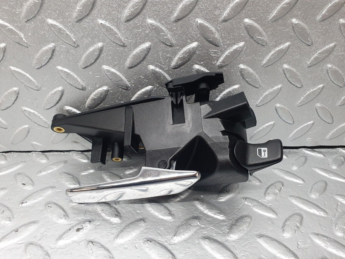 42477 Mercedes-Benz R129 320SL Coupe Left Door Interior Handle