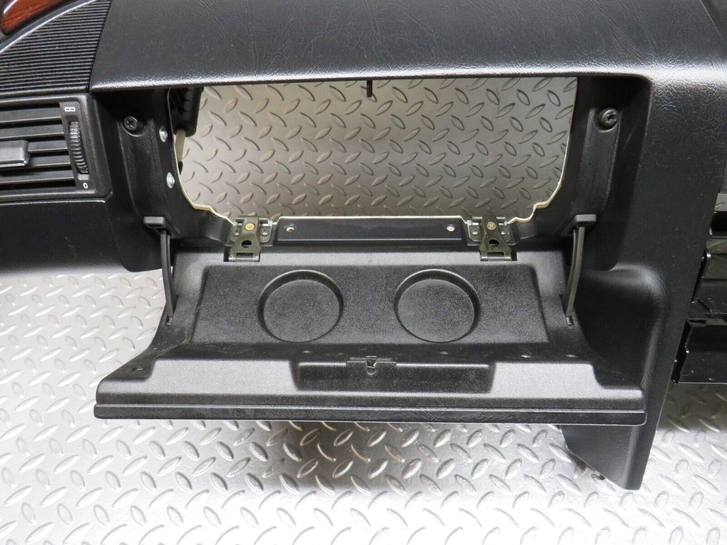 33342 Mercedes-Benz W202 C180 Dashboard Black 2026801987