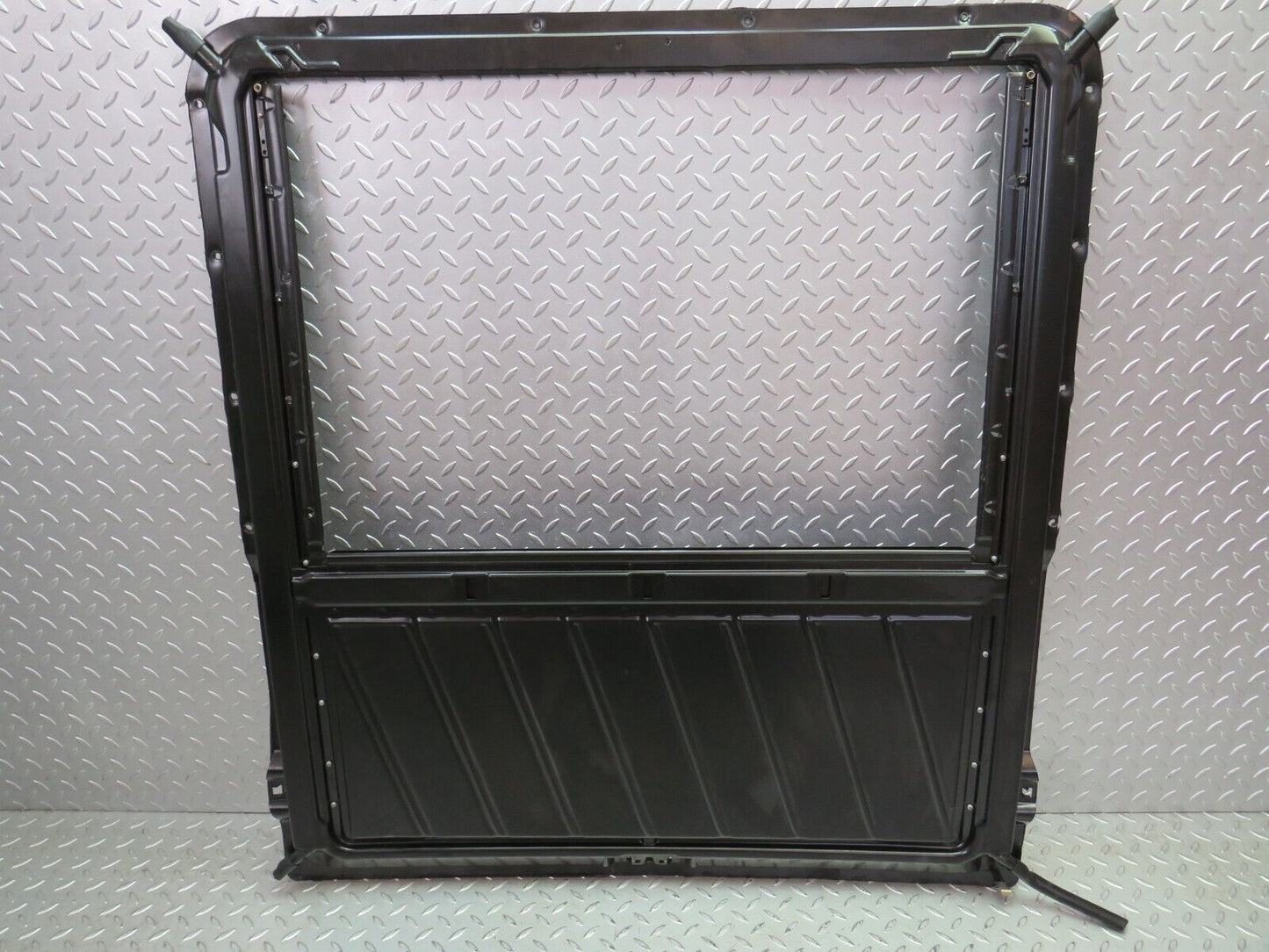 26622 Mercedes-Benz C124 220CE Coupe Power Sunroof Frame