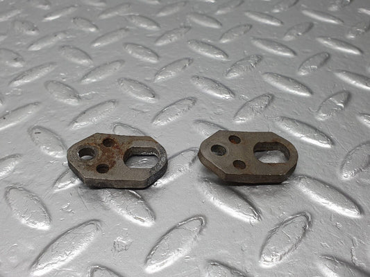 41361 Mercedes-Benz W116 350SE Fuel Injector Bracket Holder 2X