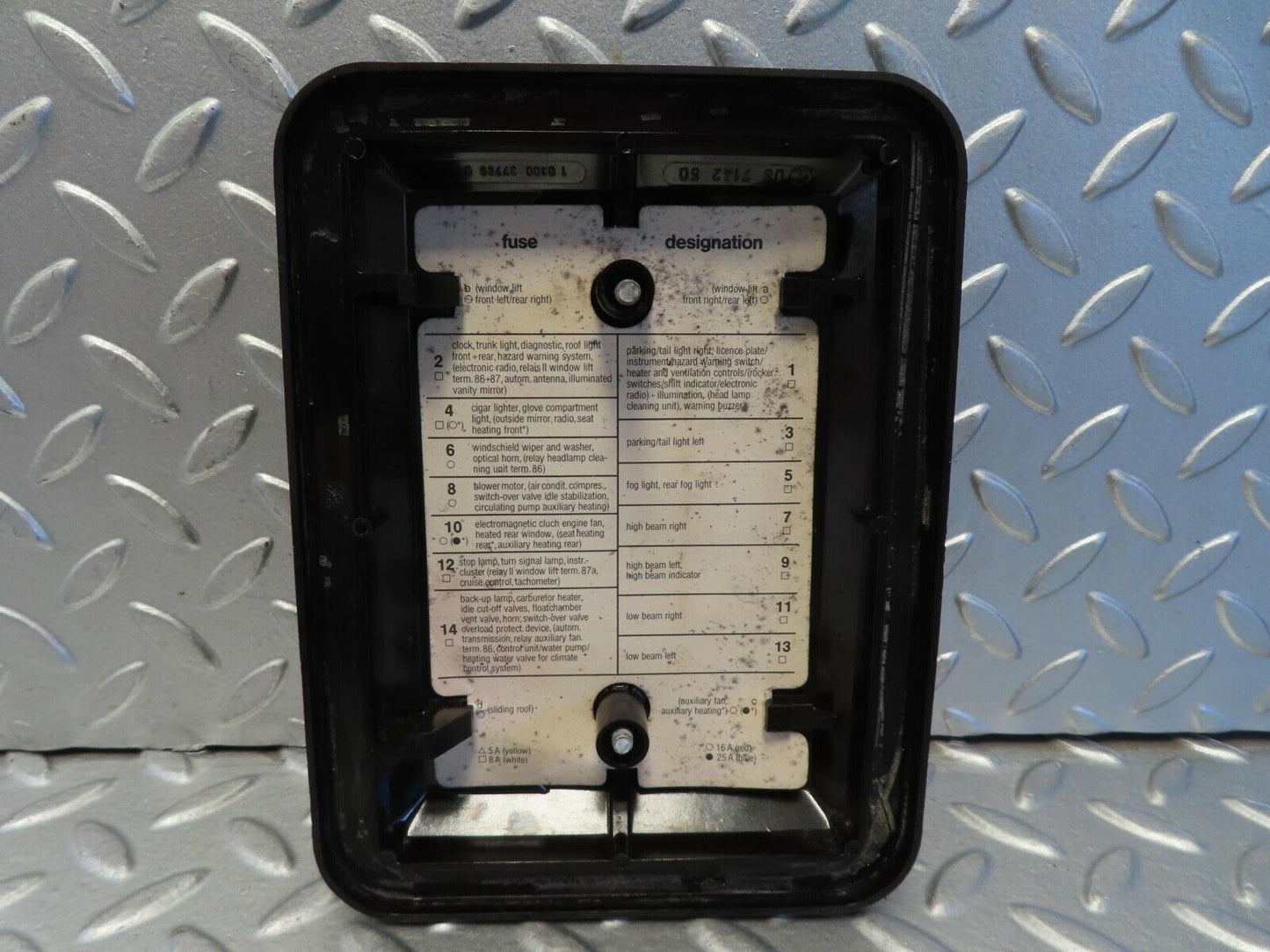 15434 Mercedes-Benz W123 230E Fuse Box Cover Lid 1235400082
