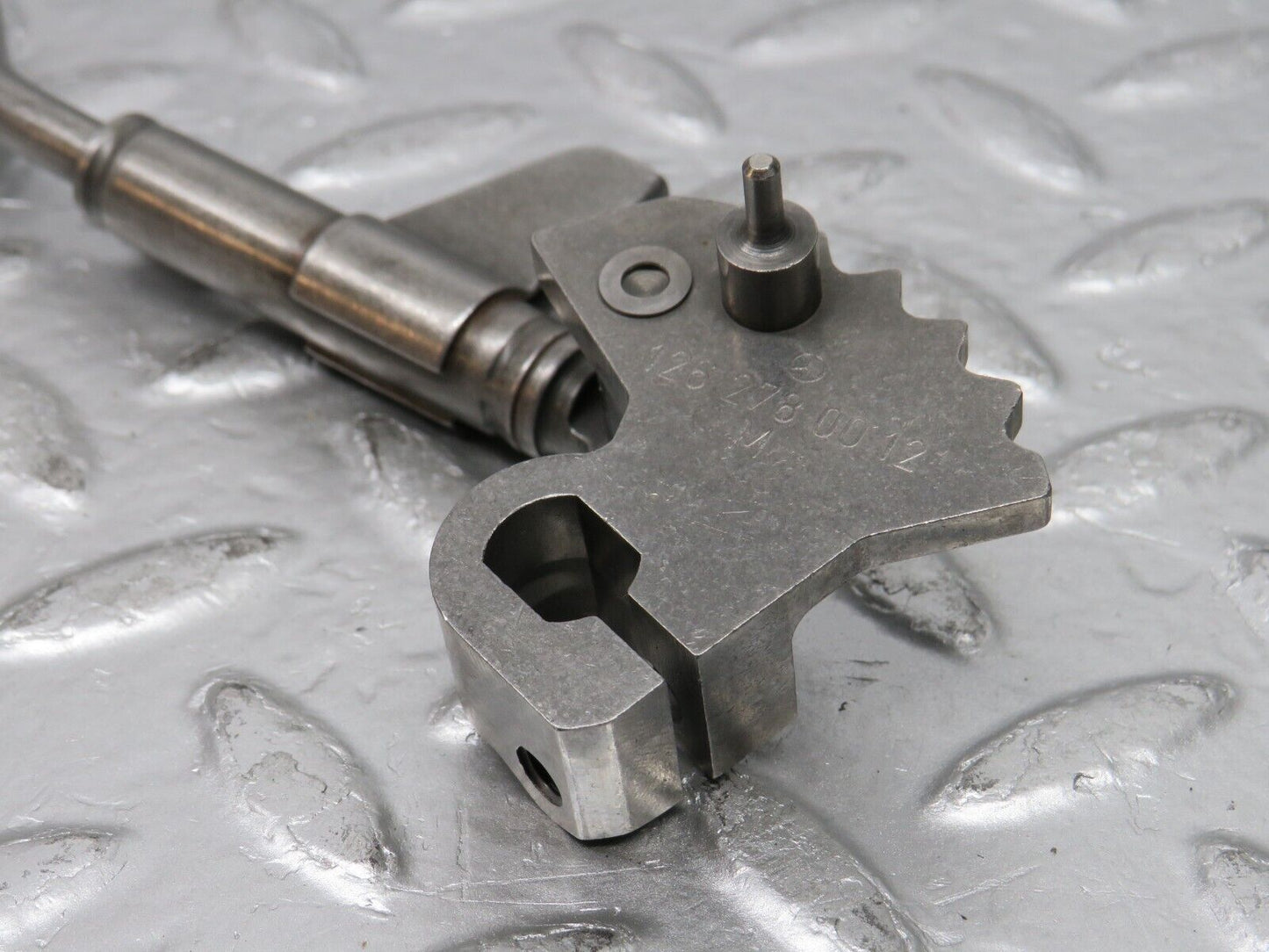 30954 Mercedes-Benz W124 230E A. Gearbox Parking Gear Linkage 722.408 12627800