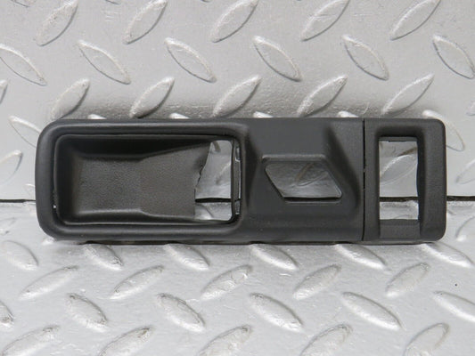 36103 Mercedes-Benz W126 420SE Interior Door Handle Frame Rear Right 1267660211 1267660491