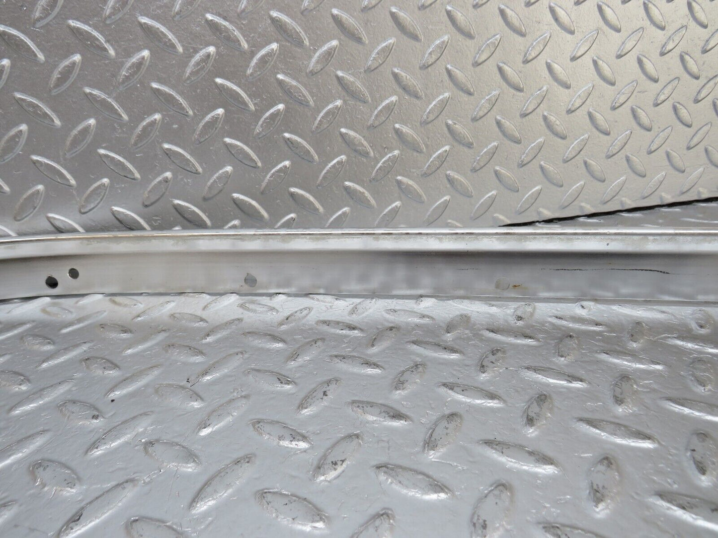 34456 Mercedes-Benz C126 380SEC Coupe Roof Chrome Trim Right Side