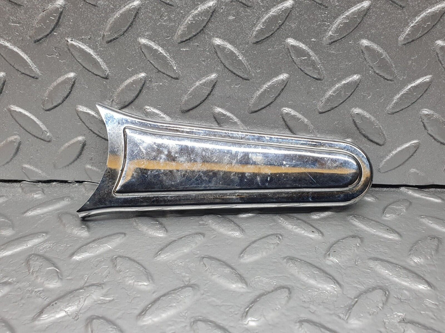 43084 Mercedes-Benz W108 280SE Front Seat Side Cover Trim Right 1089130628