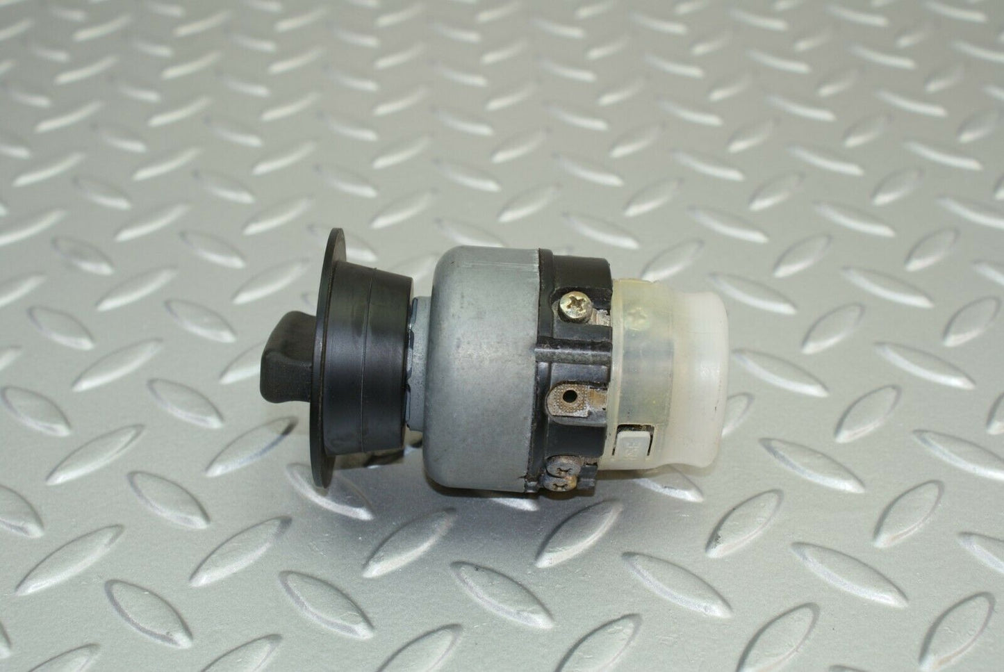 2771 Mercedes-Benz C123 280CE Coupe Headlight Switch