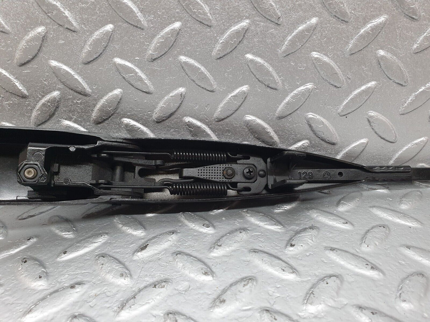 42341 Mercedes-Benz R129 320SL Coupe Wiper Arm Bosch