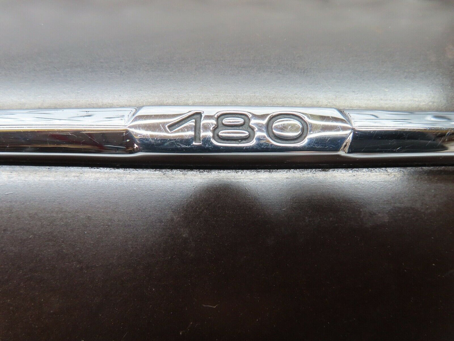 18638 Mercedes-Benz W120 W121 Ponton Middle Dashboard Cover 101206890239
