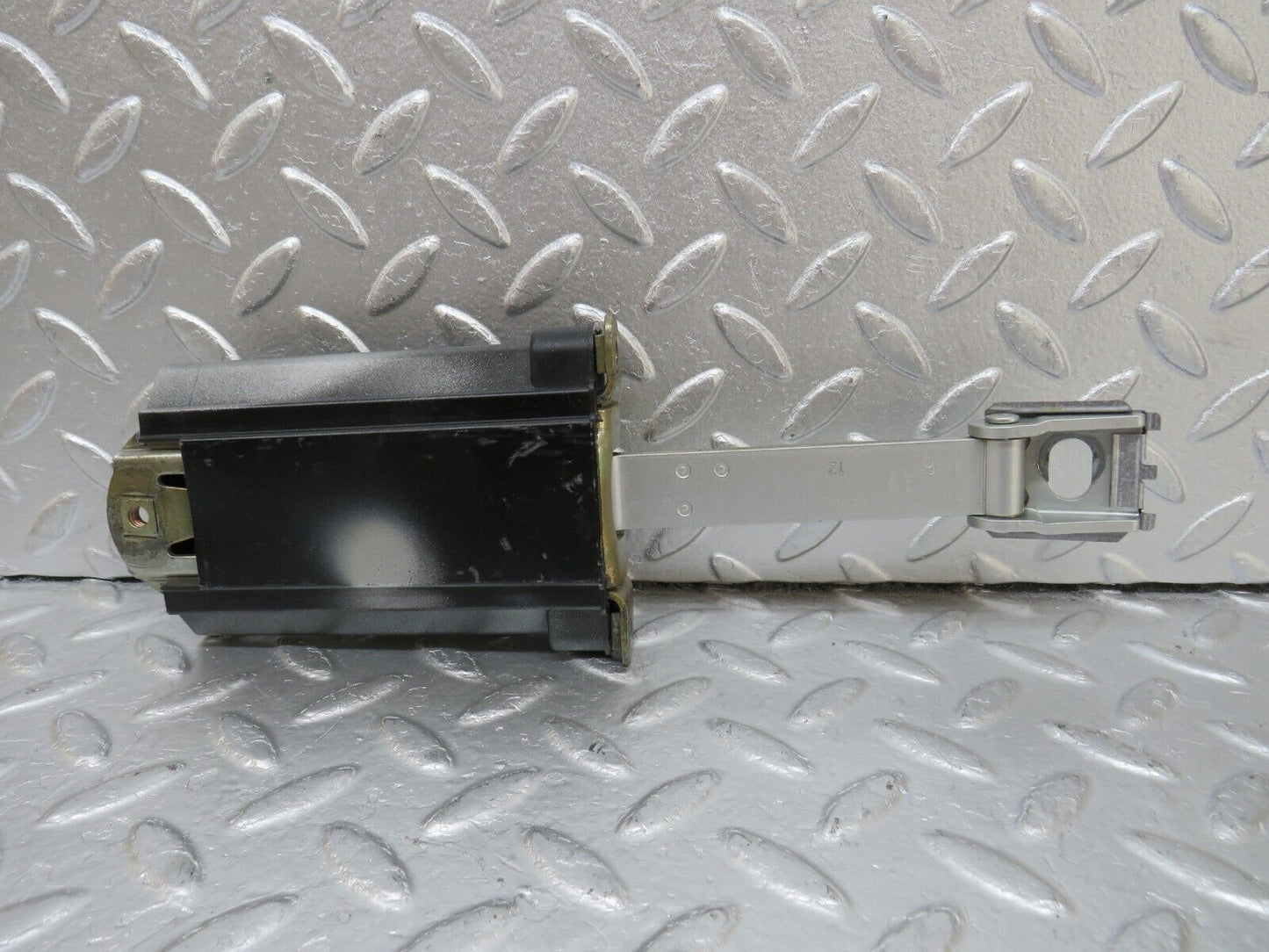 34692 Mercedes-Benz W210 320E Door Safety Check Strap