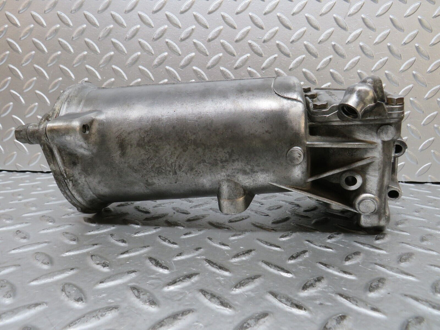 28480 Mercedes-Benz S123 240D Wagon Oil Filter Housing 6151840102
