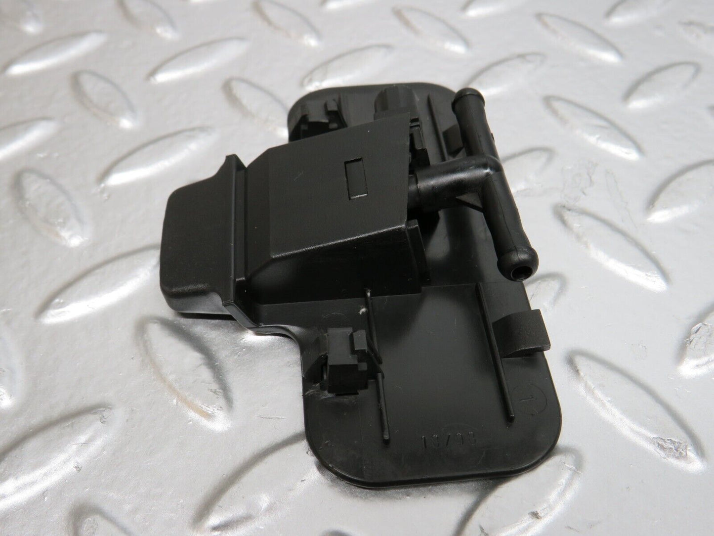 24633 Mercedes-Benz W140 S320 Front Heated Windscreen Washer Nozzle 1408601047