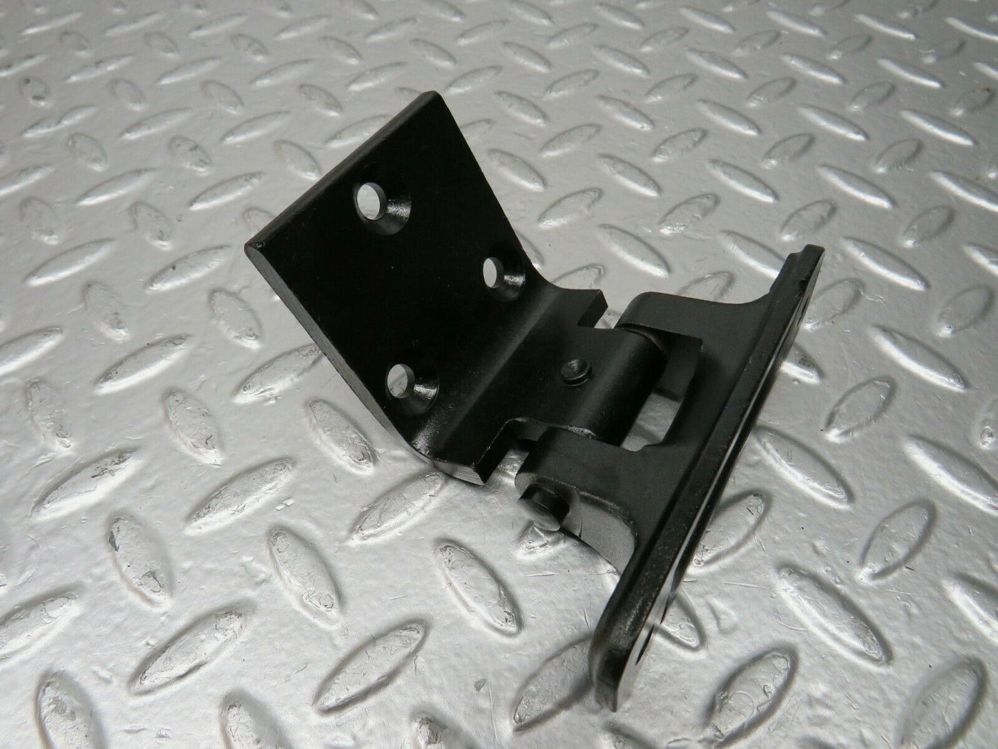 24522 Mercedes-Benz W108 Front Door Hinge Left/Right