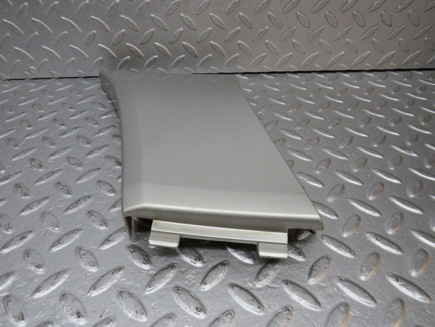 39683 Mercedes-Benz R129 320SL Coupe Rear Right Lower Moulding Trim 1296902440
