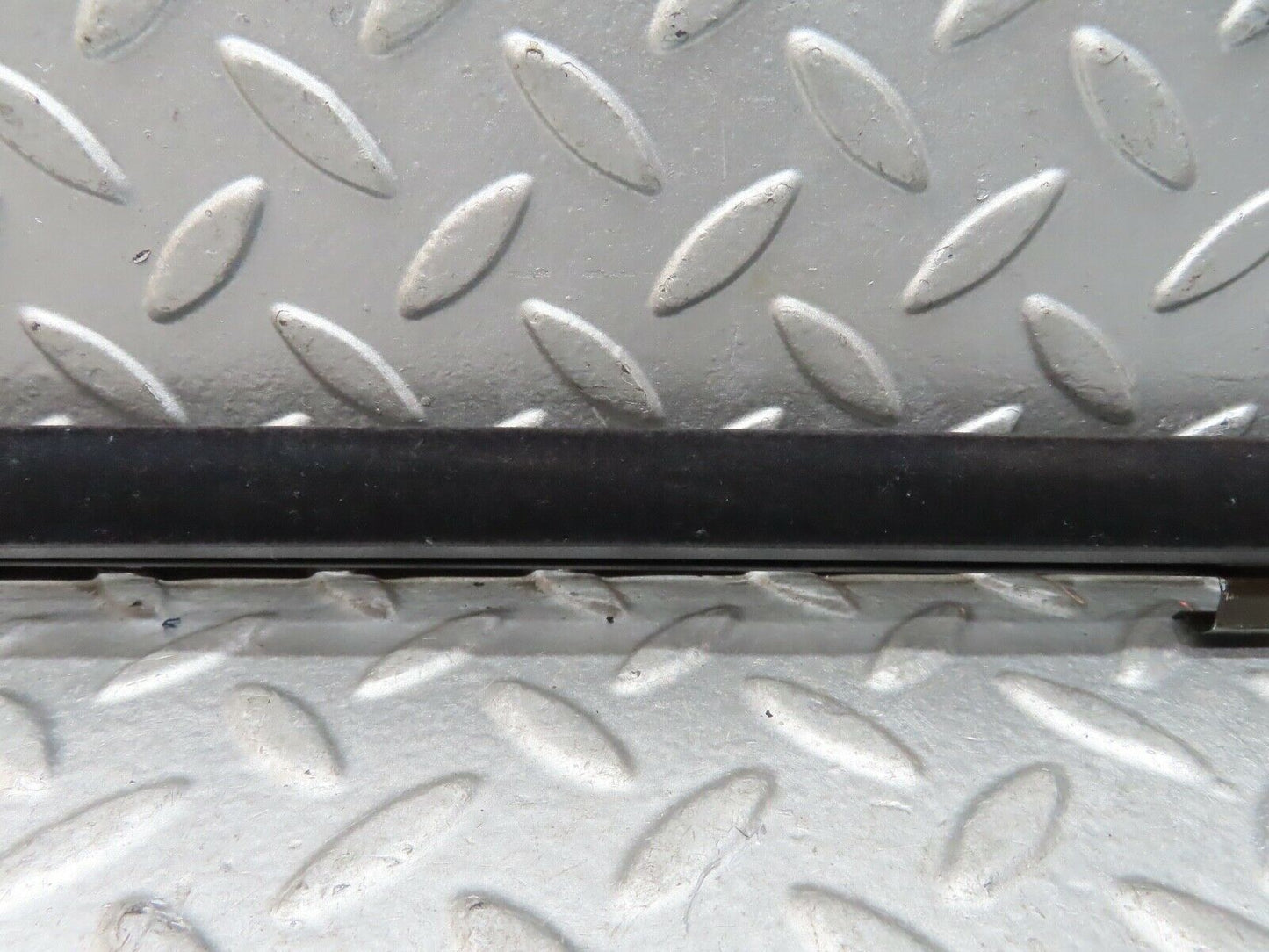 19739 Mercedes-Benz C140 CL420 Coupe Right Door Inner Window Weatherstrip Seal