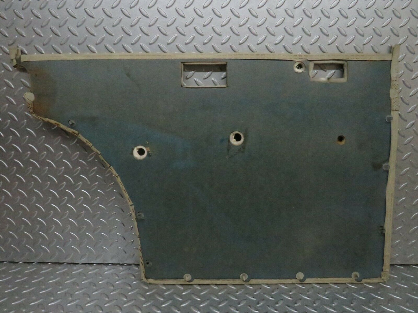 23490 Mercedes-Benz W114 280E Rear Right Door Card Cream