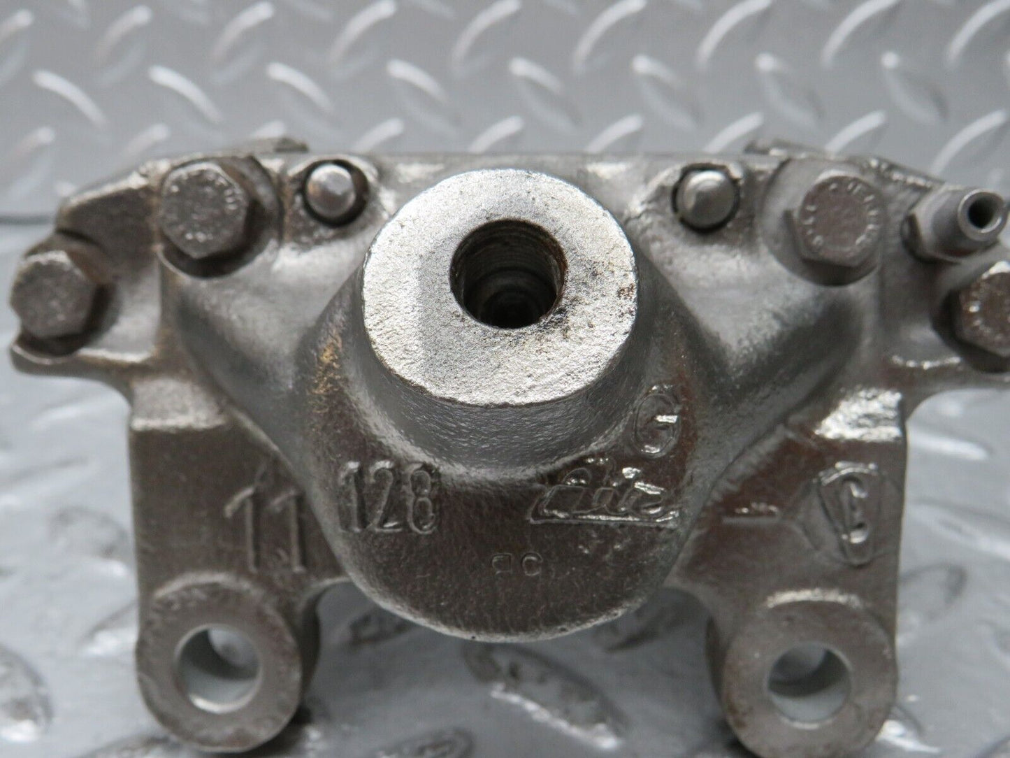 30886 Mercedes-Benz W201 190E Rear Left Brake Caliper Ate 128
