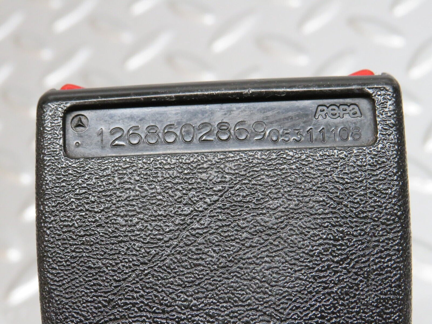 34397 Mercedes-Benz C126 380SEC Rear Seat Belt Set With Buckles 1268602185