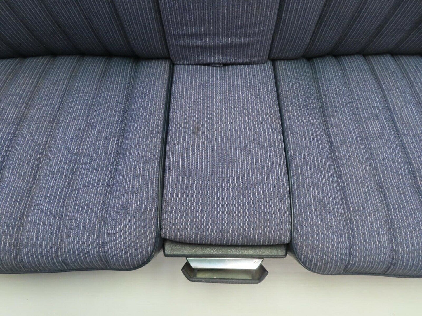 11301 Mercedes-Benz C123 230CE Coupe Rear Seat Blue 1239200316