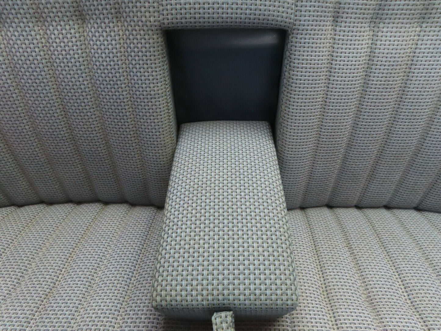 18012 Mercedes-Benz W123 200  Rear Seat Blue 1239200016/1239200050