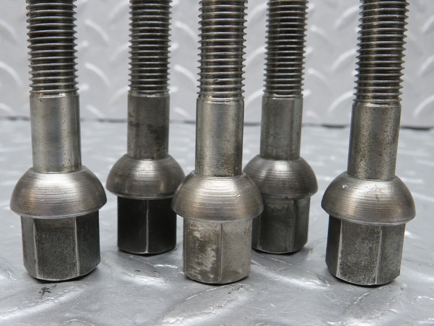 40159 Mercedes-Benz 5x Alloy Wheel Lug Bolt M12x1.5