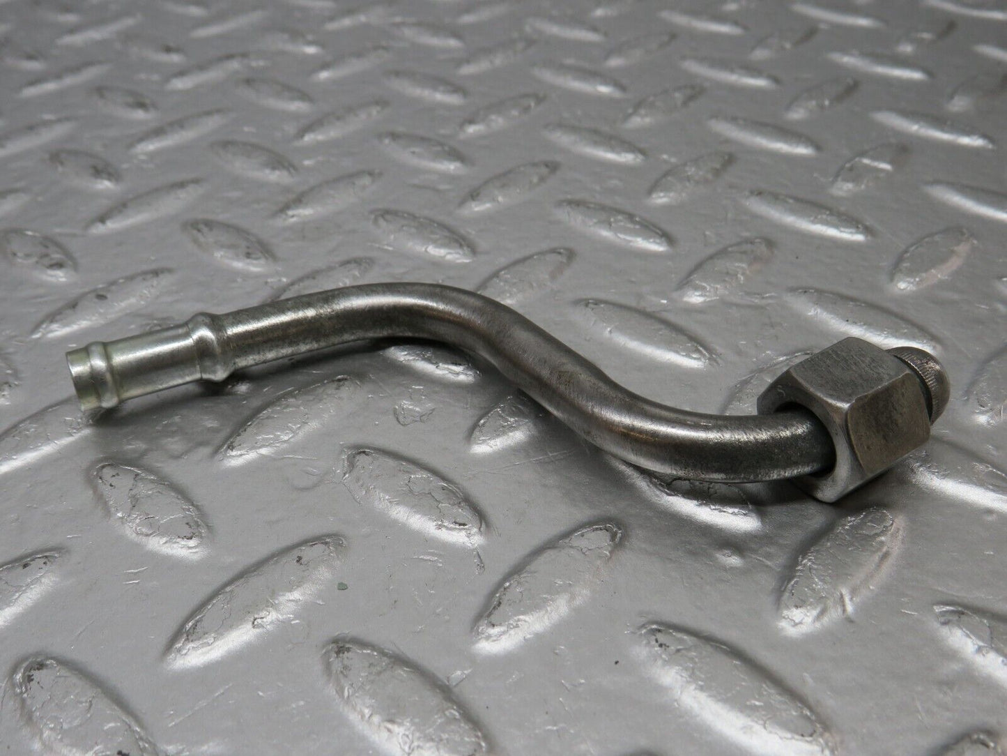 34180 Mercedes-Benz W124 260E Power Steering Hose Pipe