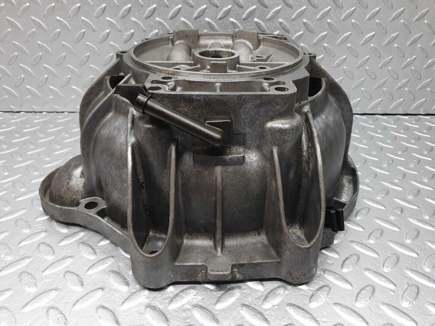 41322 Mercedes-Benz W123 300D Automatic Gearbox Bell Housing 722.118 1152571301