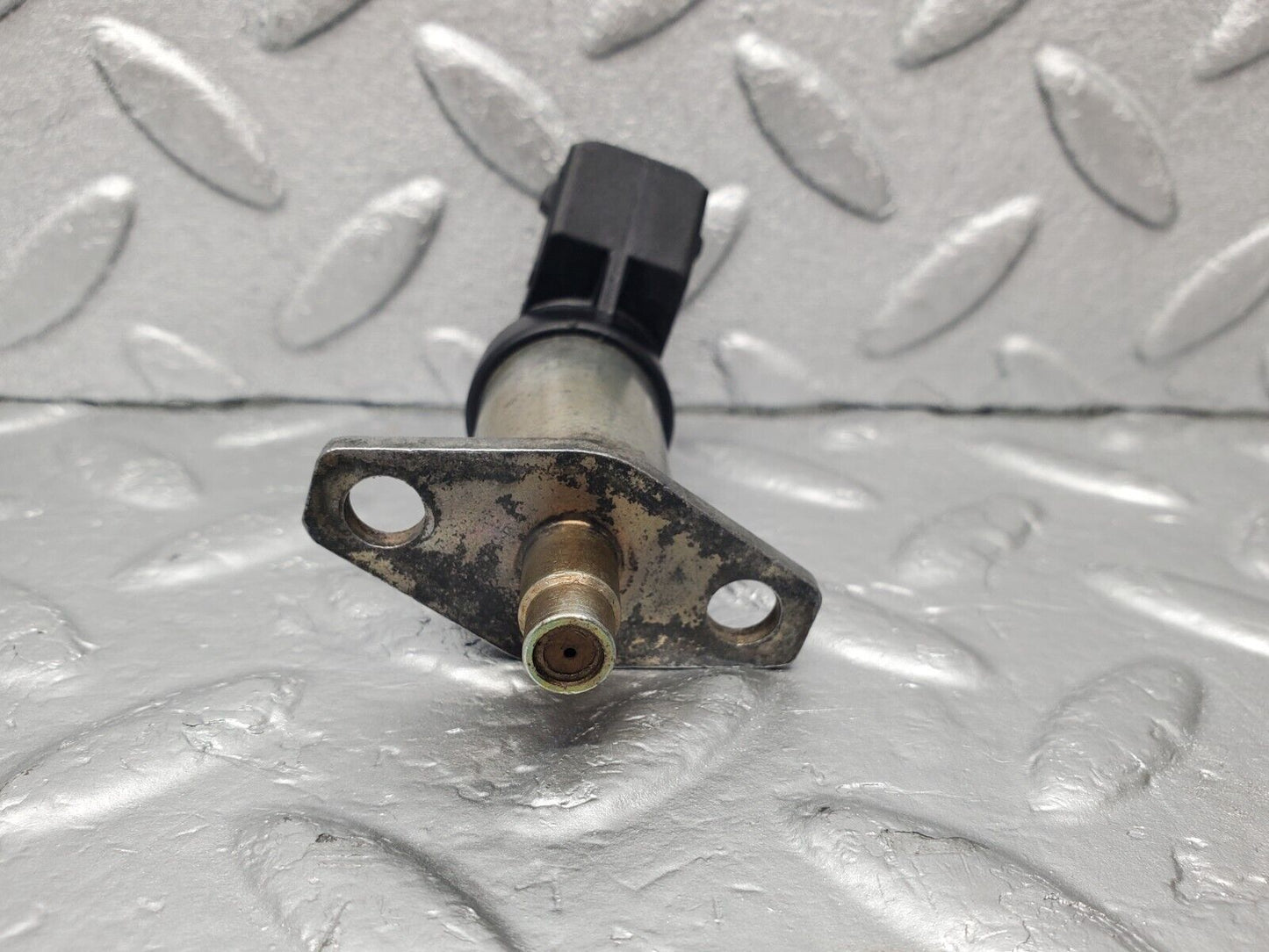46322 Mercedes-Benz W123 230E Cold Start Valve Bosch 0280170403