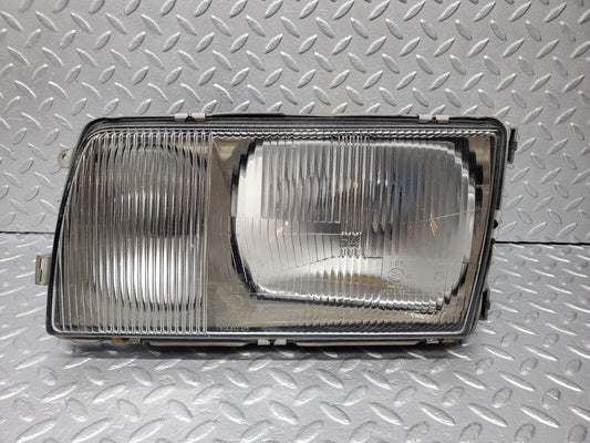 45827 Mercedes-Benz W126 420SE Headlight Left Bosch 0301065705 1268209461
