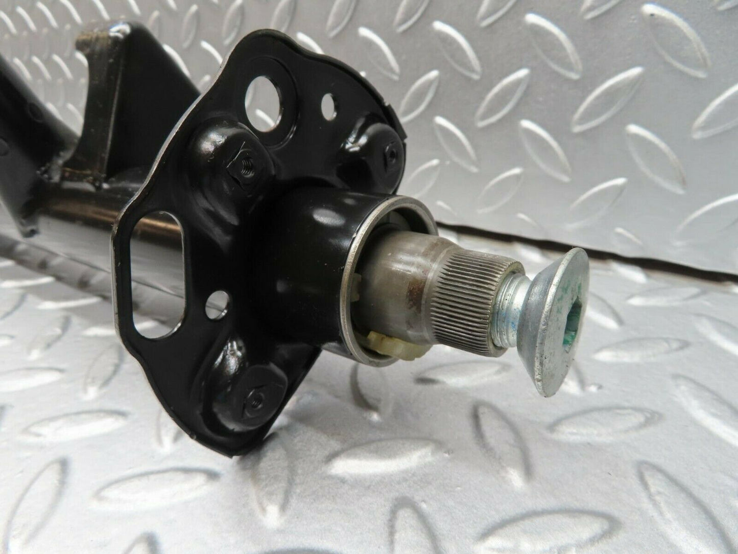 16343 Mercedes-Benz W124 260E Steering Column