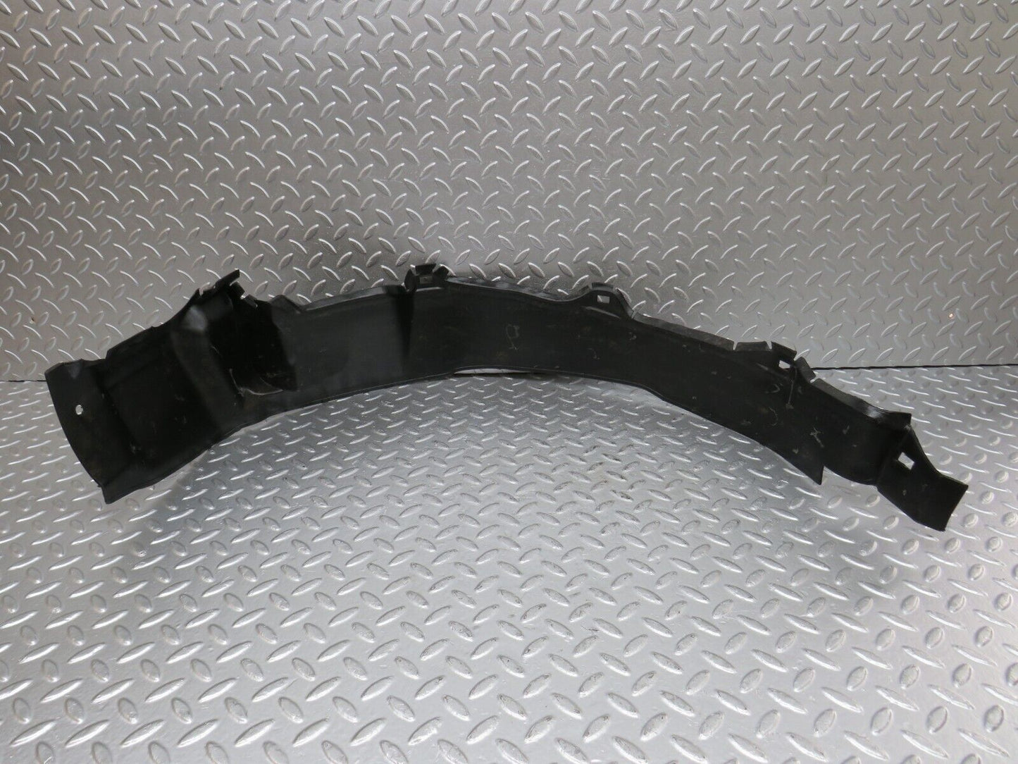 34258 Mercedes-Benz W201 190E Inner Mudguard Panelling Front Left 2018840135
