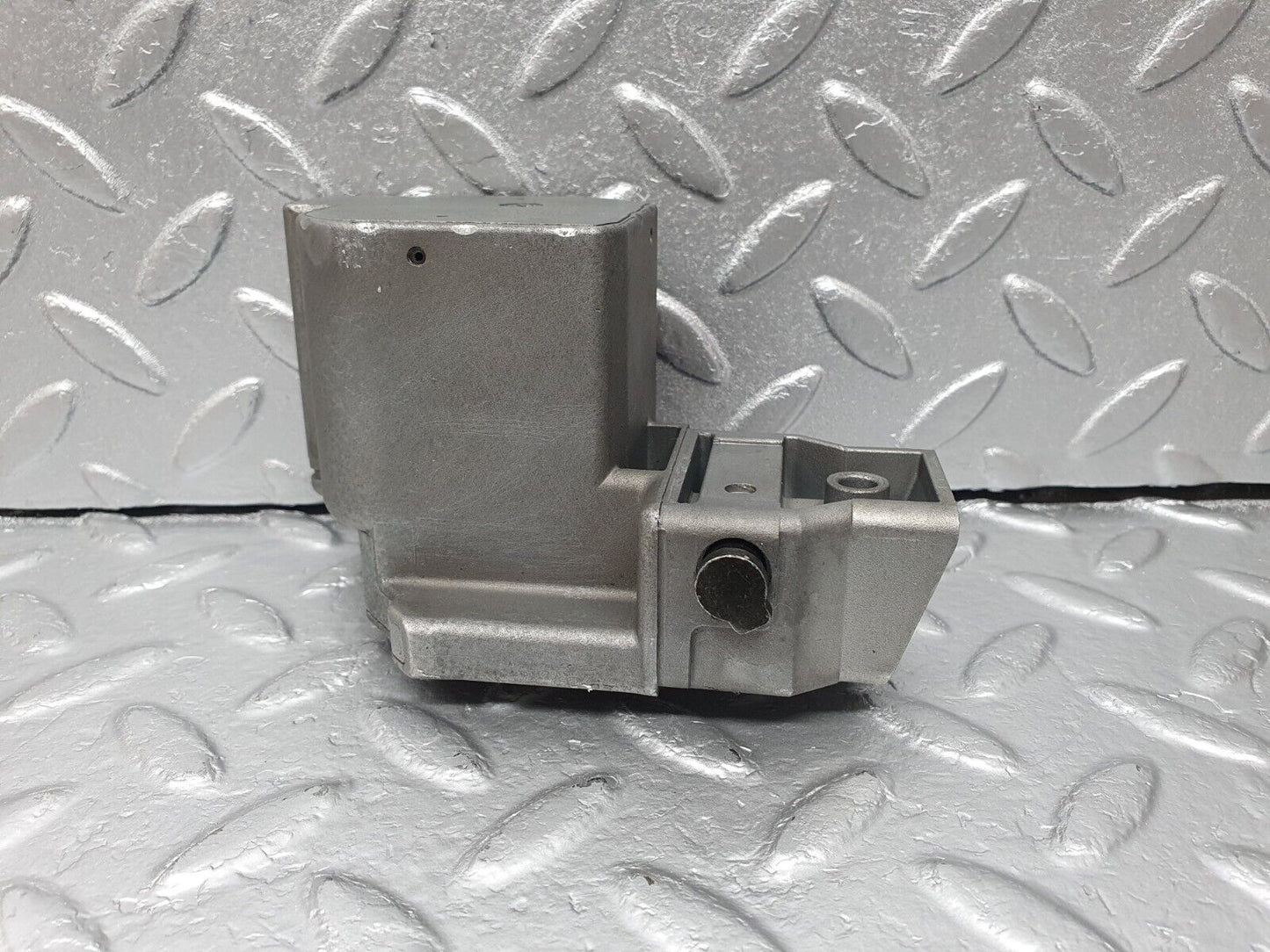 41860 Mercedes-Benz W202 C200 Steering Column Ignition Lock