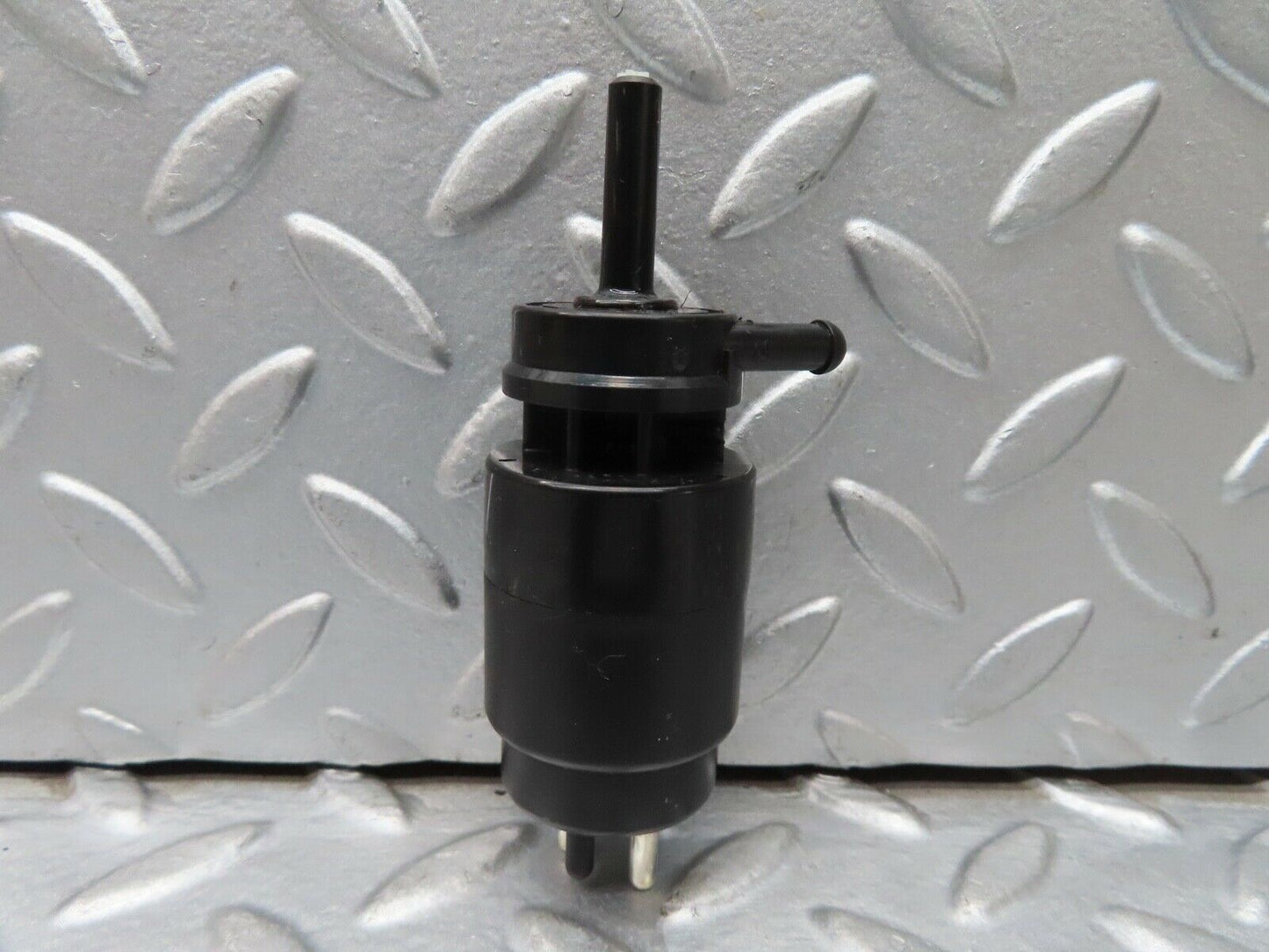 17240 Mercedes-Benz R129 300SL Coupe Windscreen Washer Pump Bosch 1248690621