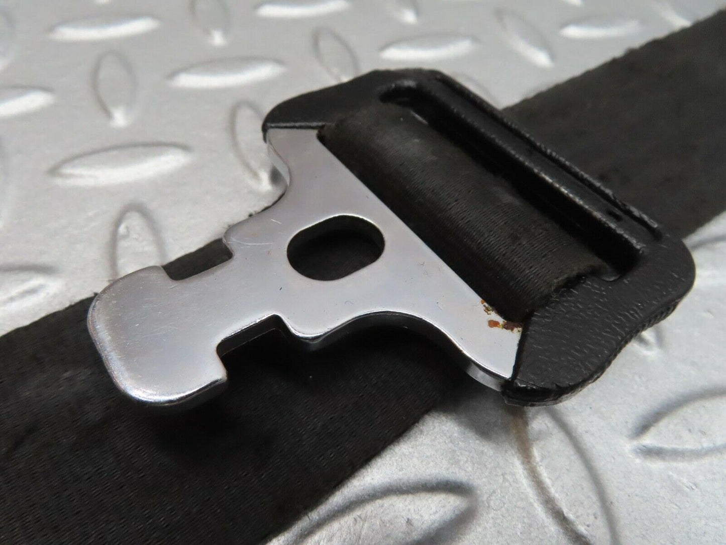 14125 Mercedes-Benz C107 280SLC Front Right Seat Belt With Buckle