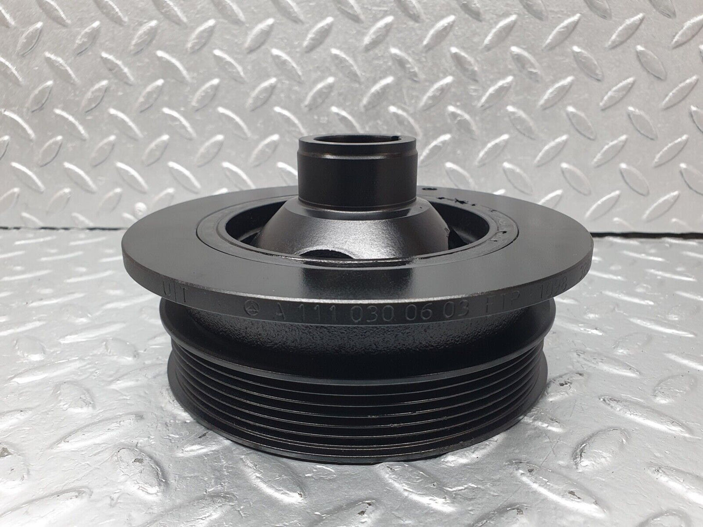42025 Mercedes-Benz W202 C200 Crankshaft Vibration Damper Pulley 1110300603