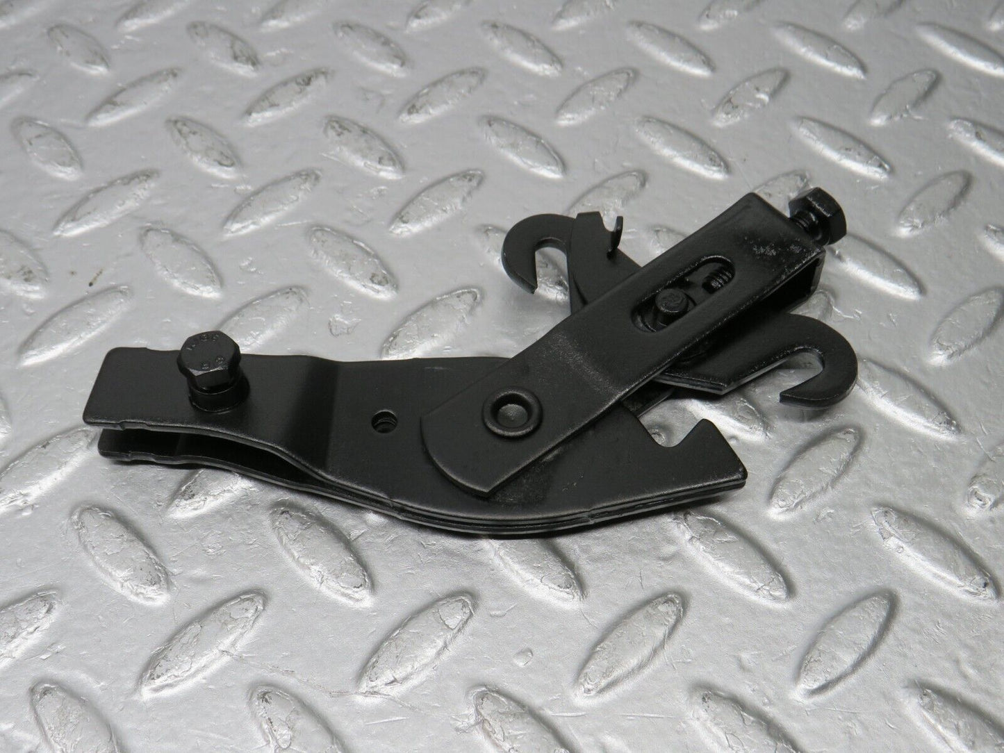 39594 Mercedes-Benz R129 320SL Coupe Handbrake Adjusting Handbrake Regulator