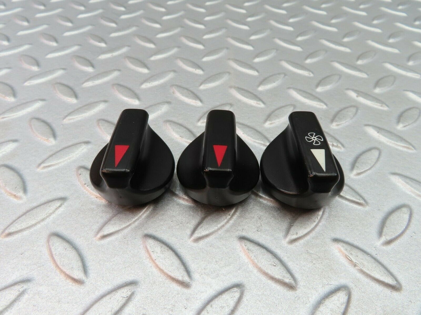 4936 Mercedes-Benz W123 200 Heater Blower Switch Button Set