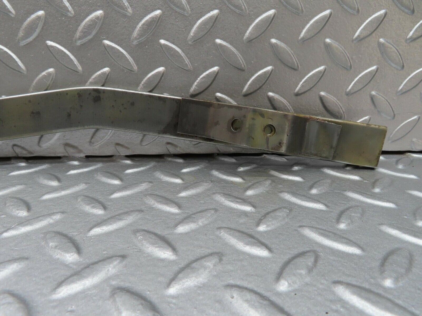 13995 Mercedes-Benz C107 280SLC Rear Left Window Channel