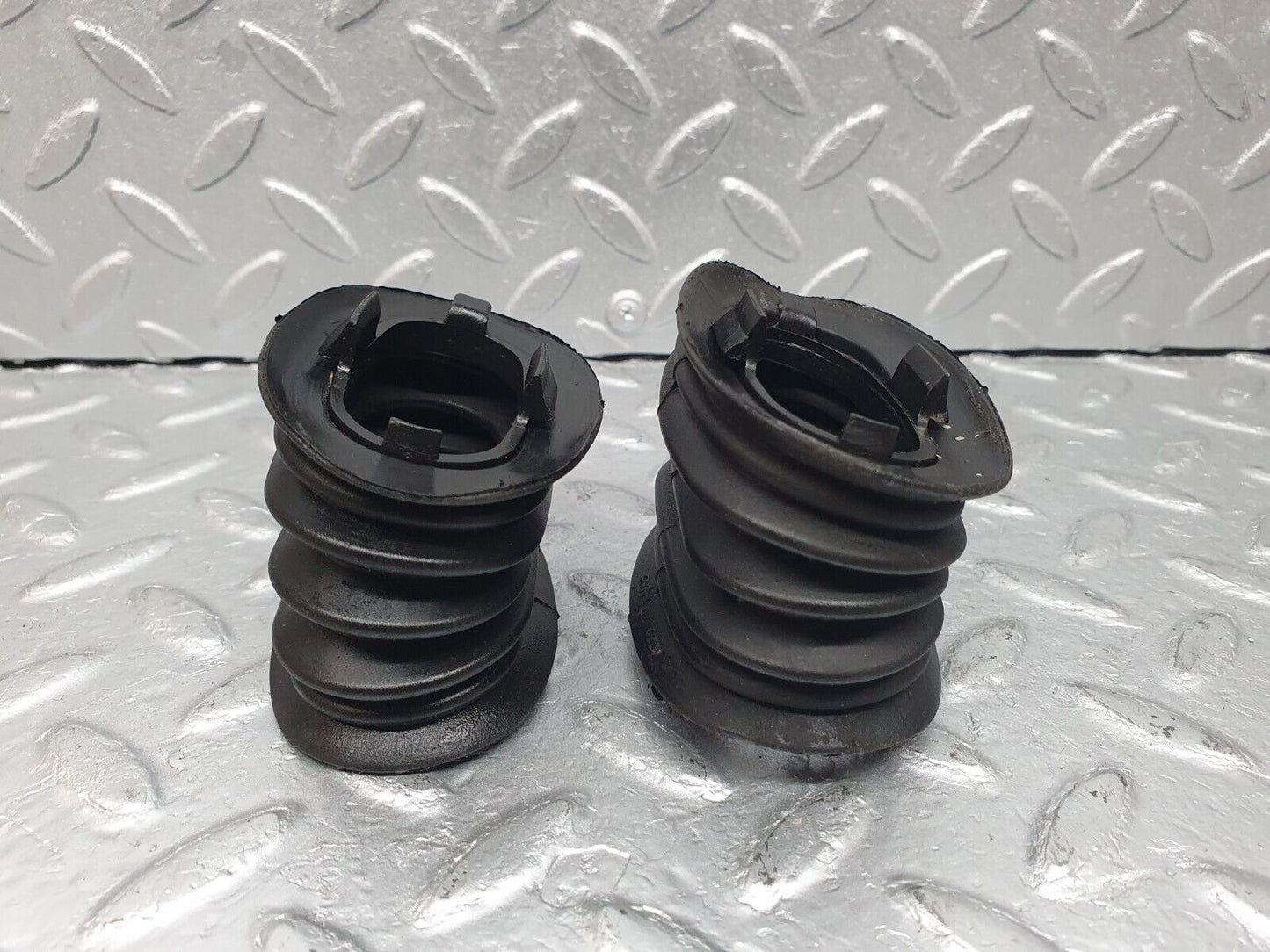 41029 Mercedes-Benz W126 300SE Front Door Wire Protector Rubber  1248210197