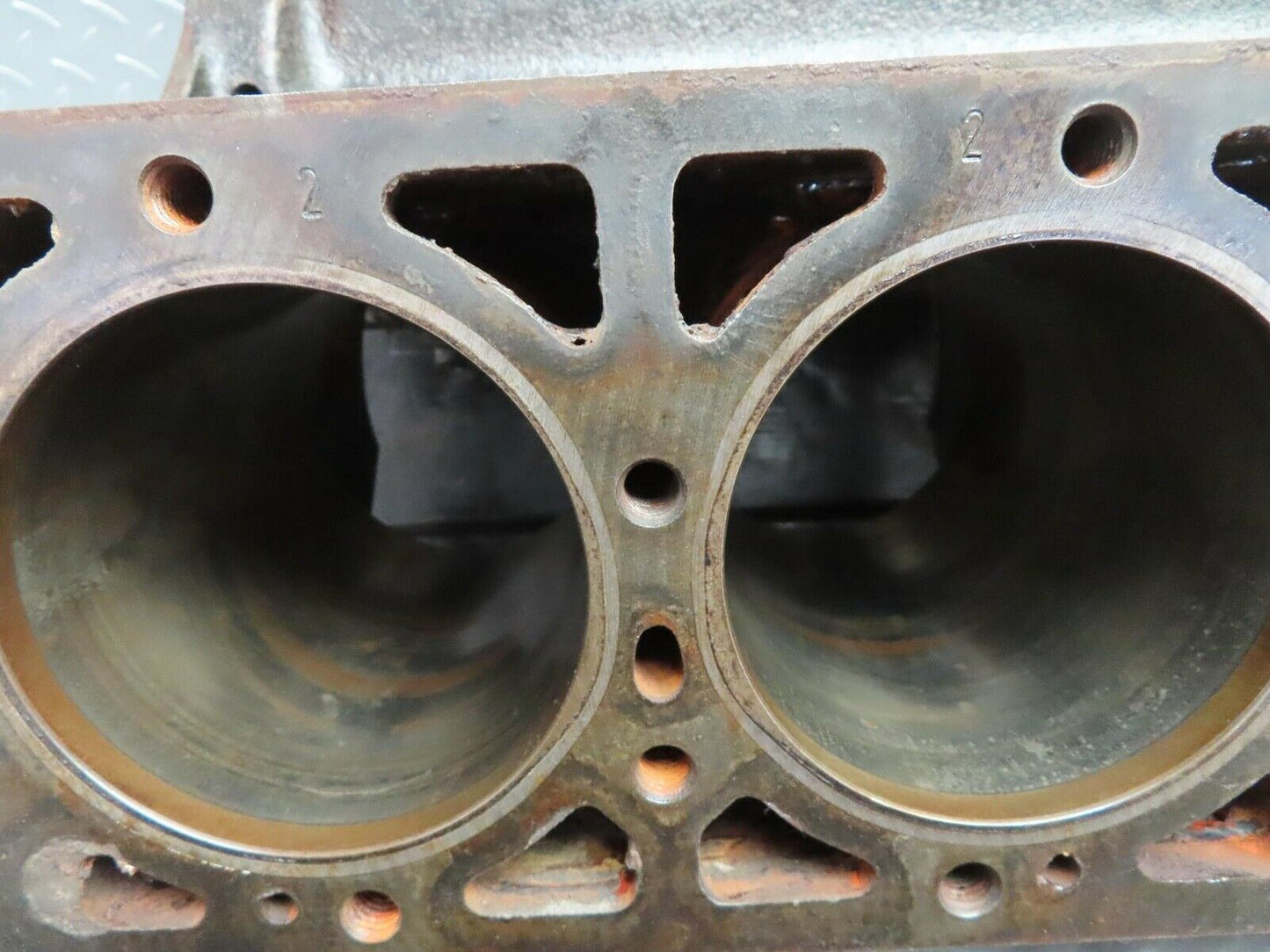 15799 Mercedes-Benz R107 450SL Engine Block 1170111101 M117.985