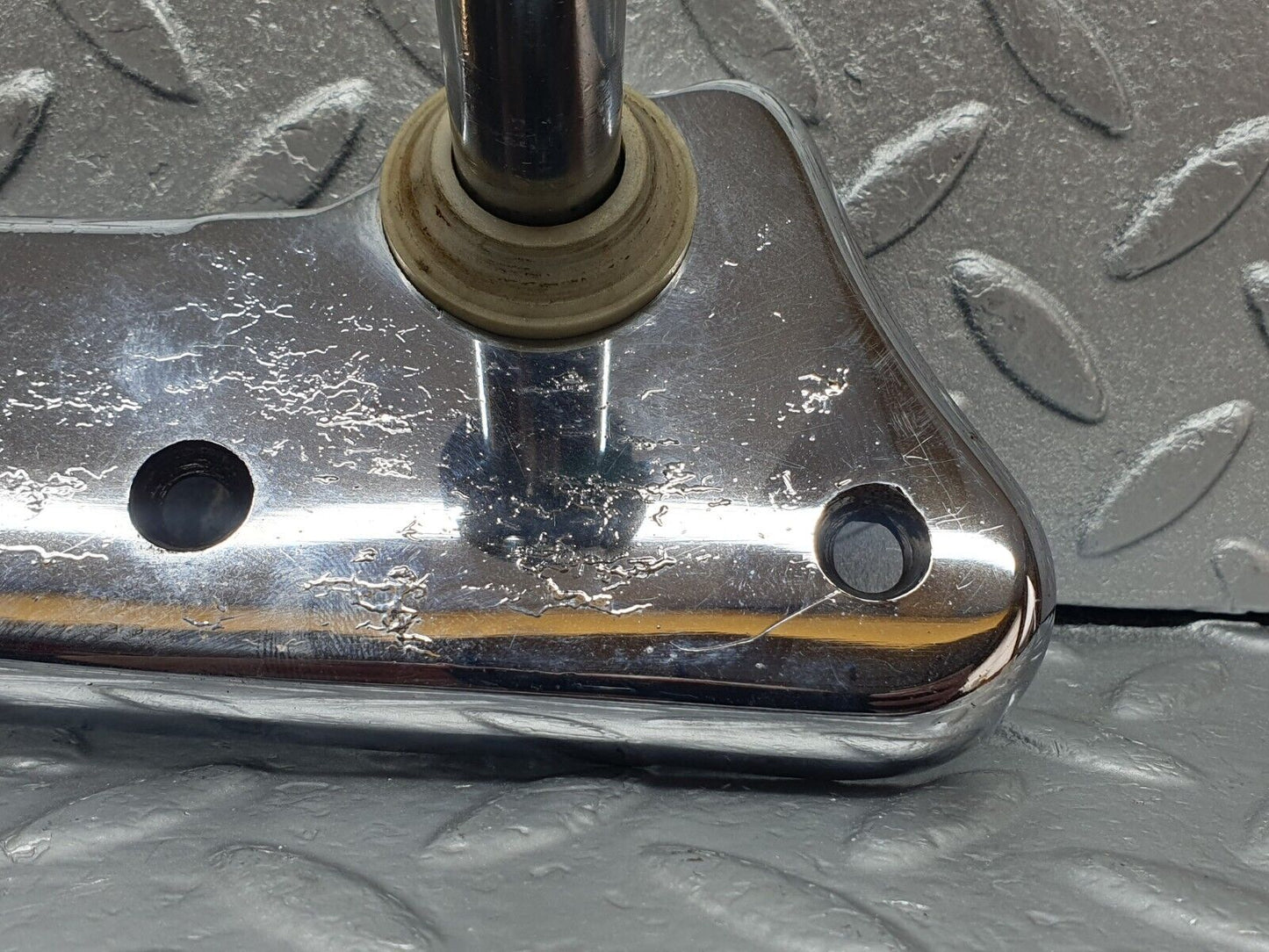 43329 Mercedes-Benz W108 280SE Front Right Seat Chrome