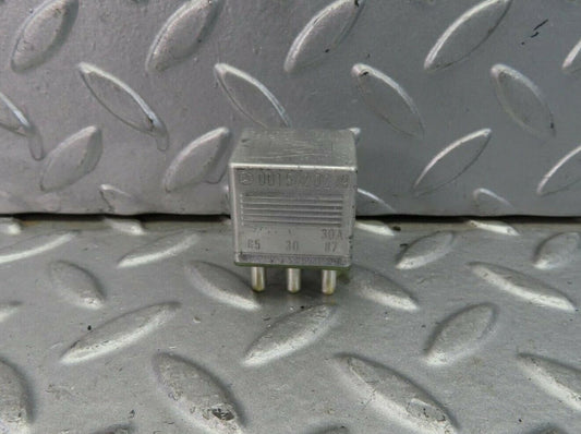 9423 Mercedes-Benz C124 300CE Coupe Electric Multi Purpose Relay 0015420219