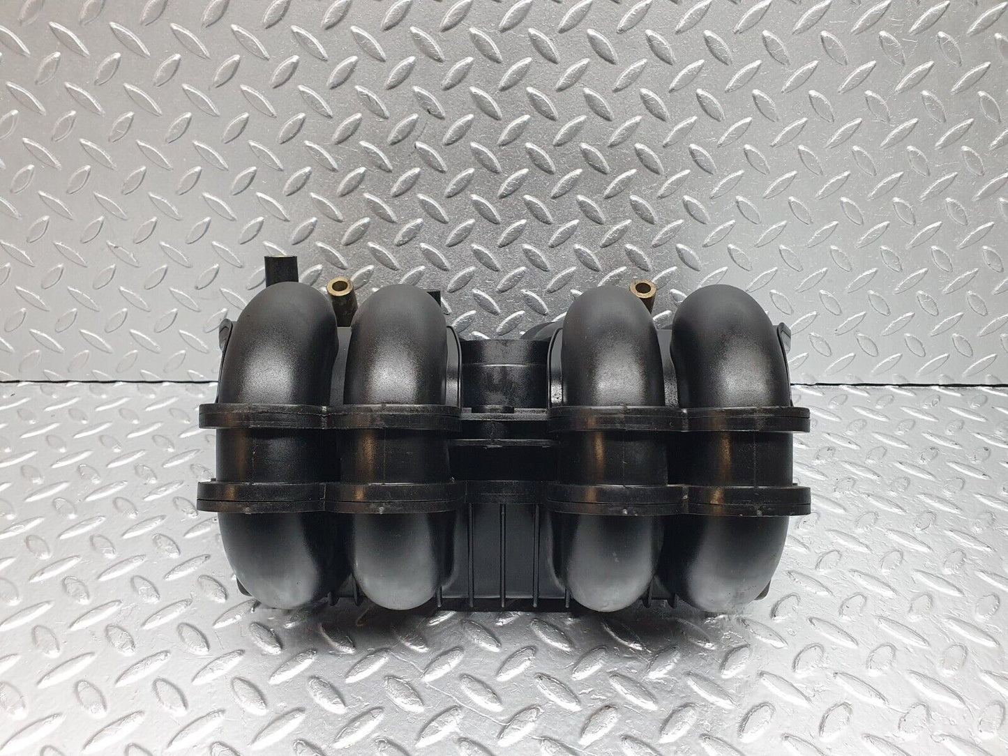 41936 Mercedes-Benz W202 C200 Intake Manifold 1111402201