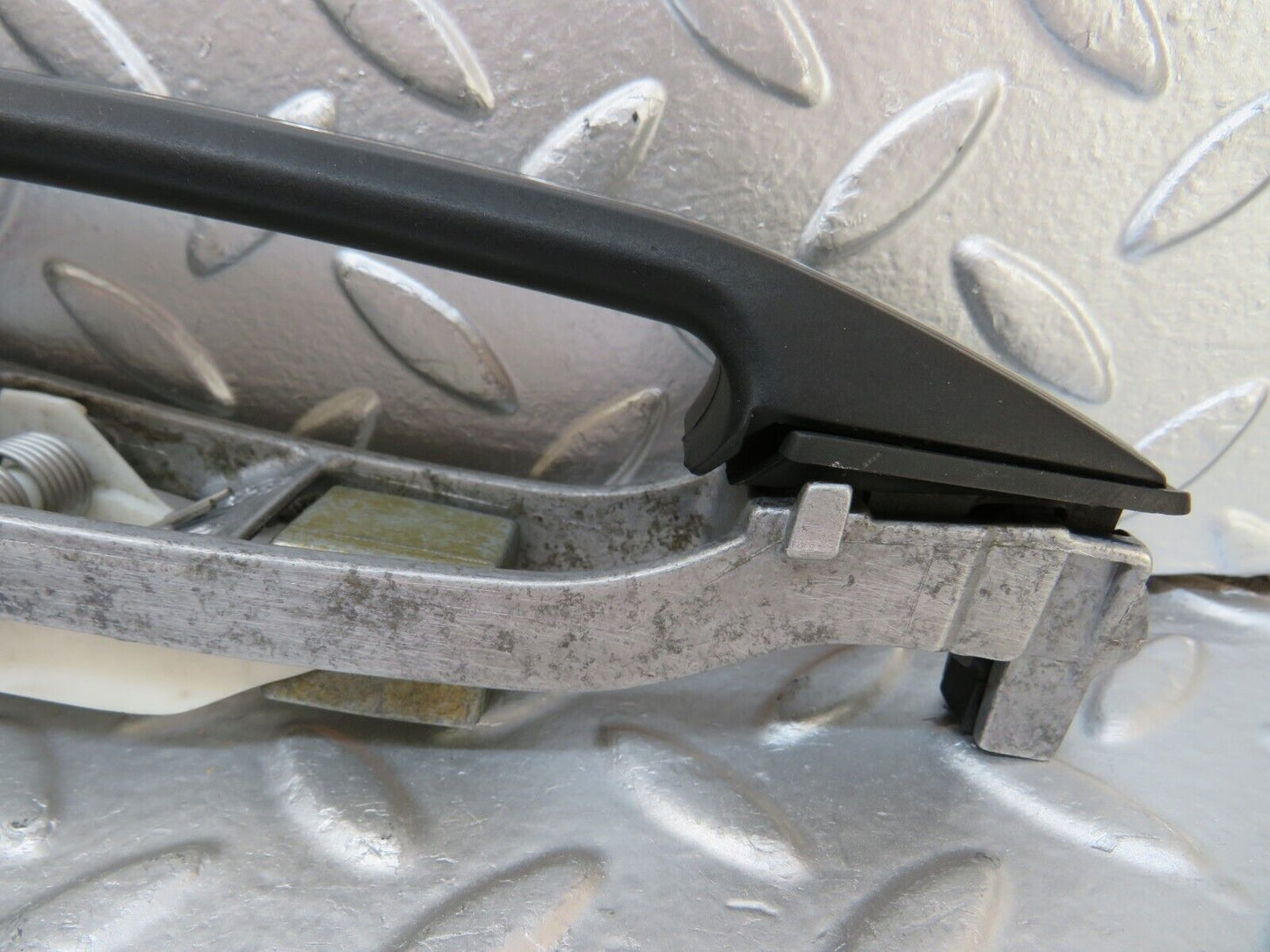 25817 Mercedes-Benz W124 280E Rear Left Exterior Door Handle