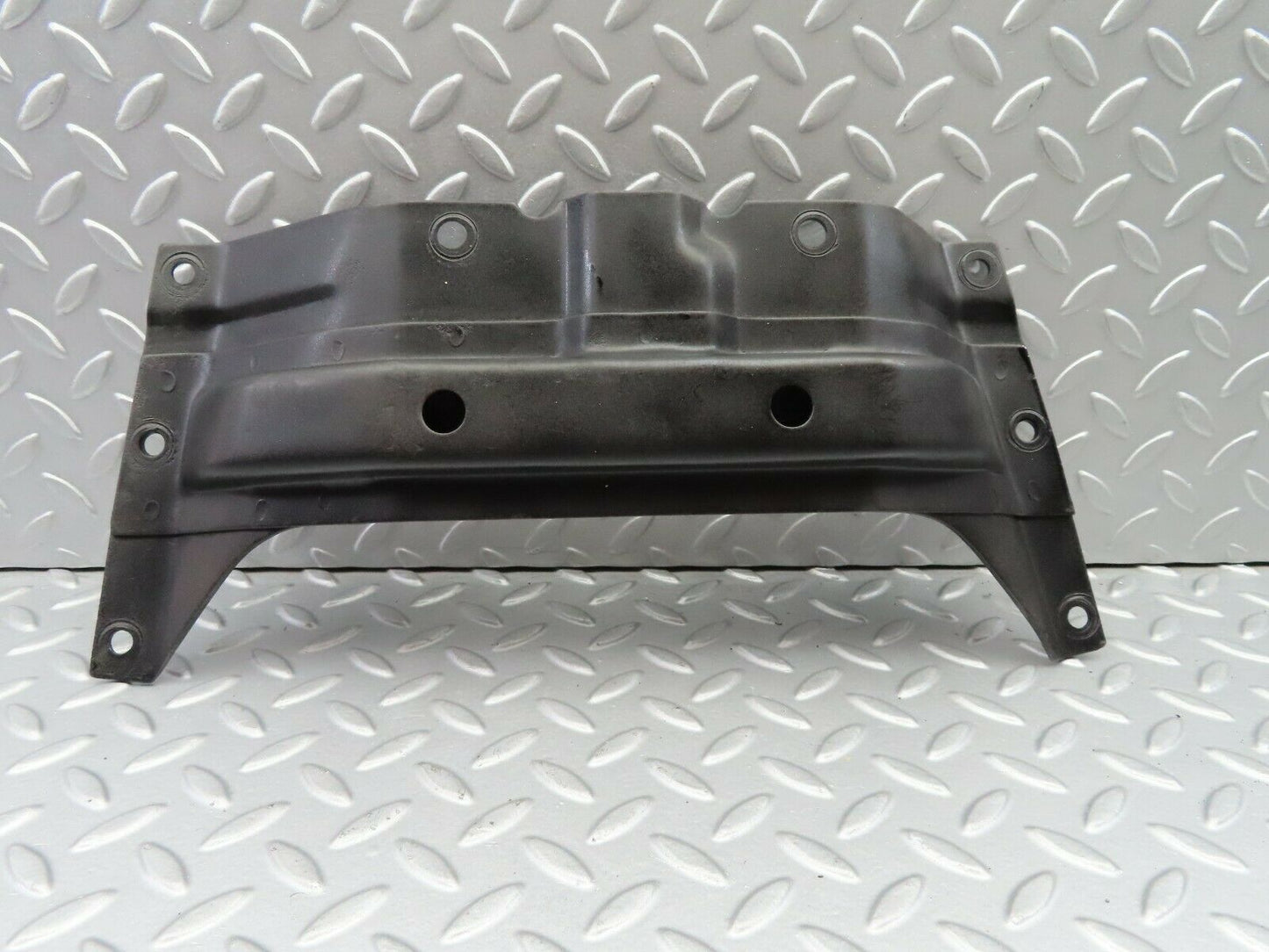 7074 Mercedes-Benz C107 350SLC Coupe Gearbox Mount Bracket I