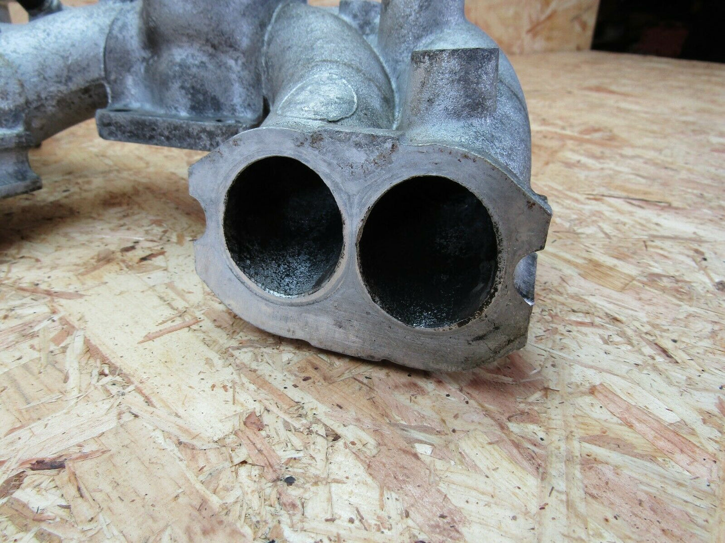 2138 Mercedes-Benz W108 280SE Air Intake Manifold  1141410001